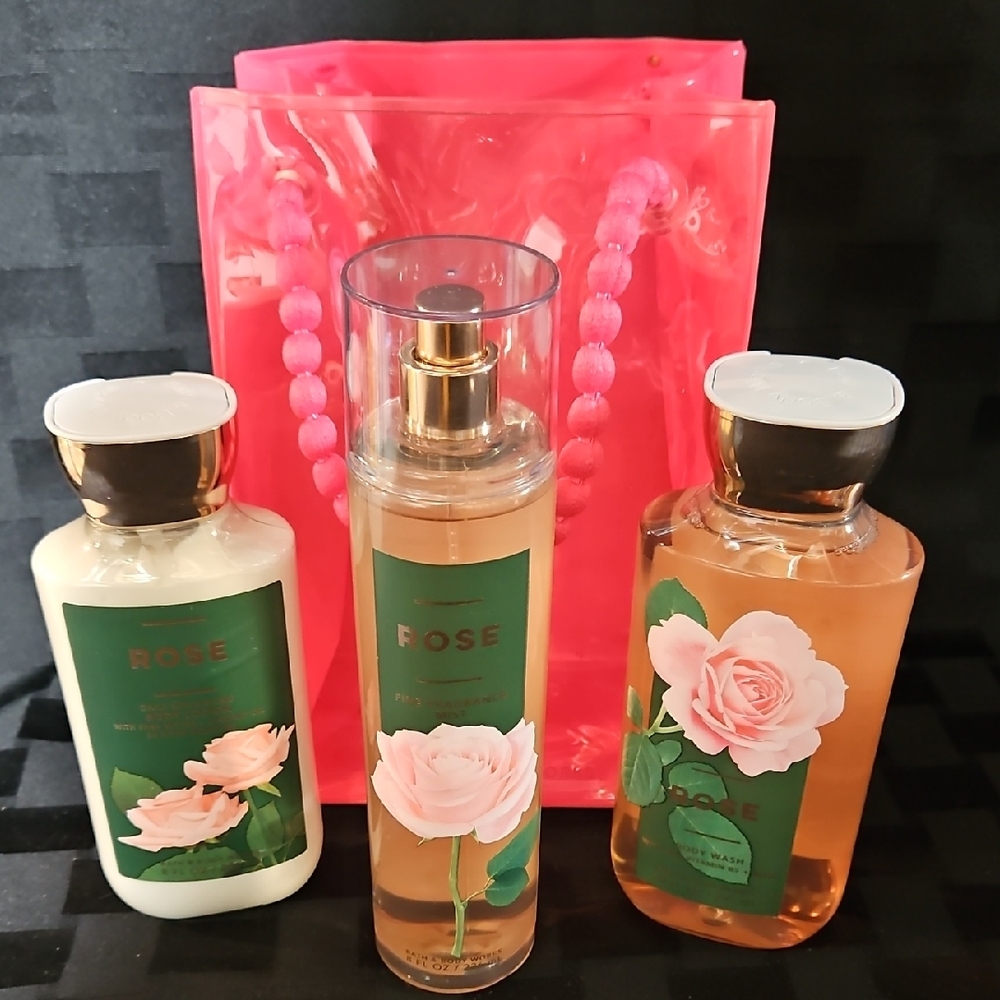 Bath & Body Works "Rose" 4-Piece Full Size Gift Set with Pink Tote Bag - NEW